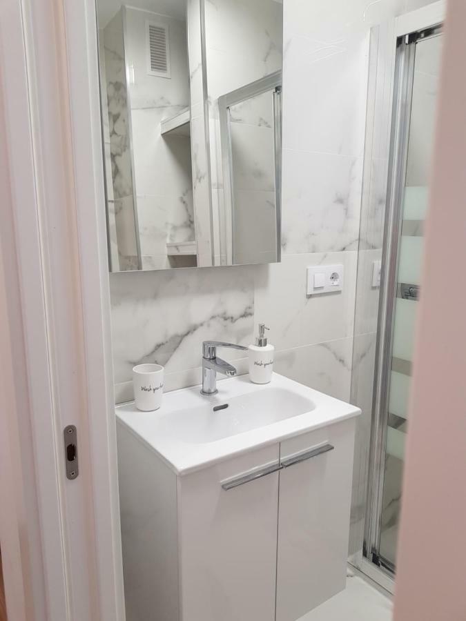 Apartamento Fuente Foncalada Oviedo Centro Gascona Exterior foto