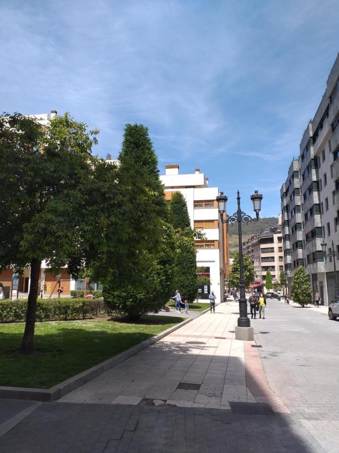 Apartamento Fuente Foncalada Oviedo Centro Gascona Exterior foto